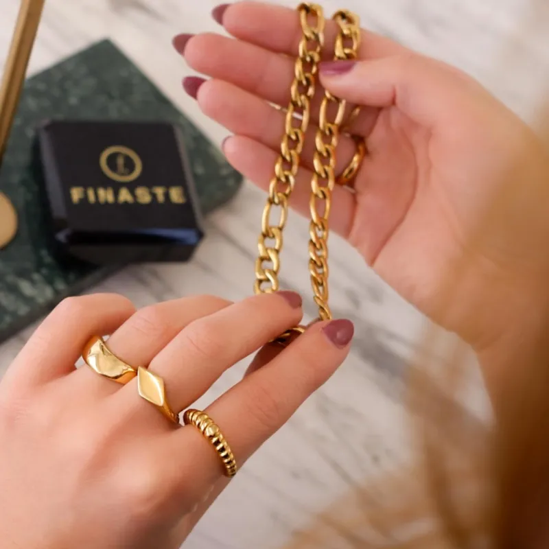 Finaste Ring Croissant kleur goud Clearance