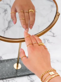 Finaste Ring met bolletje groot Goud kleurig Discount