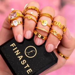 Finaste Ring met graveerbaar hartje goud kleurig Clearance