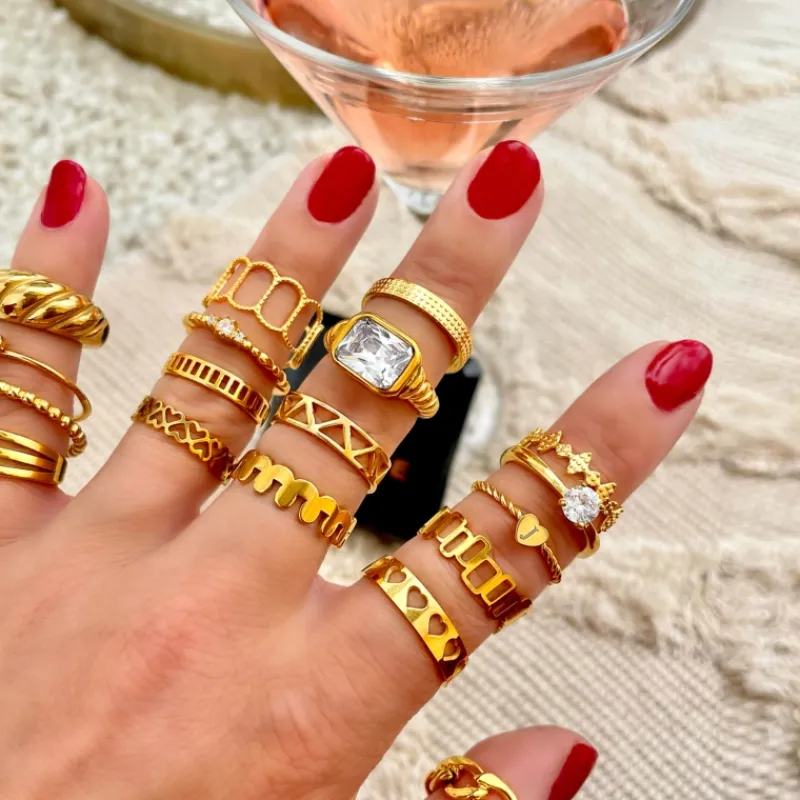 Finaste Ring met graveerbaar hartje goud kleurig Clearance