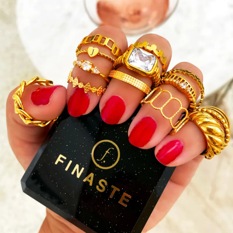 Finaste Ring met graveerbaar hartje goud kleurig Clearance
