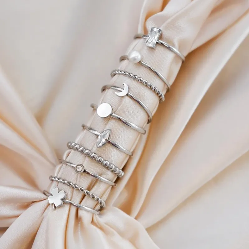 Finaste Ring met pareltje Sale