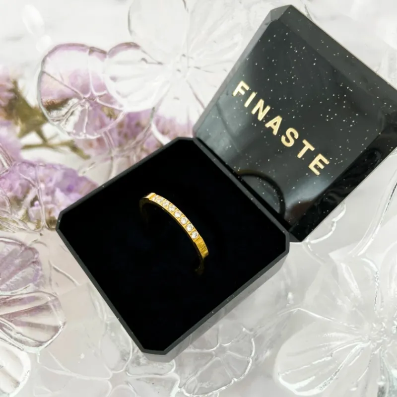Finaste Ring met steentjes goud kleurig Outlet