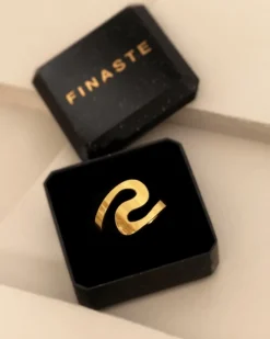 Finaste Ring swirl goudkleurig Outlet