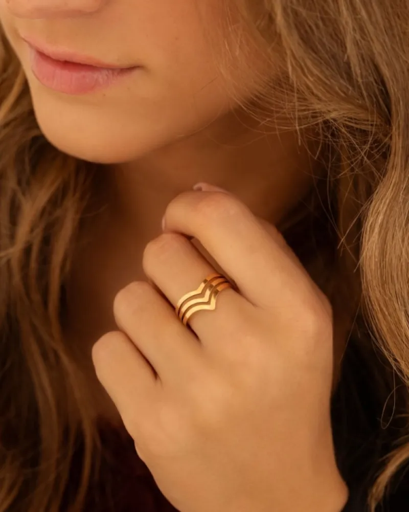 Finaste Ring triple V goudkleurig Discount