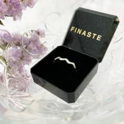 Finaste Ring Waves Kleur Zilver Fashion