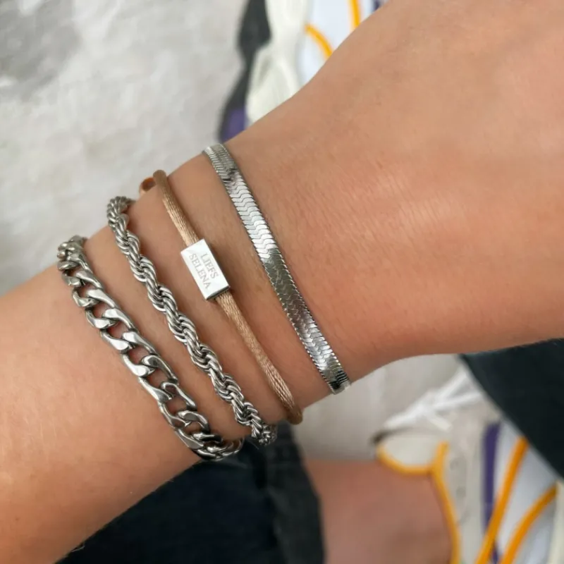 Finaste Satin initial armbandje nude Online