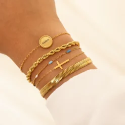 Finaste Schakelarmband gedraaid goudkleurig Best