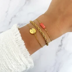 Finaste Schakelarmband gedraaid goudkleurig Best