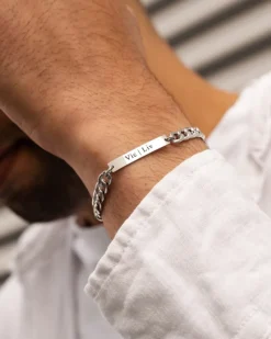 Finaste Schakelarmband mannen met naam zilverkleurig New