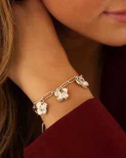Finaste Schakelarmband met bloemetjes Clearance