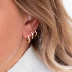 Finaste Shiny oorringetjes 10 mm goudkleurig New