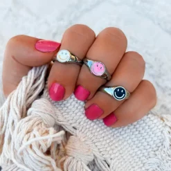 Finaste Smiley Ring Wit Best