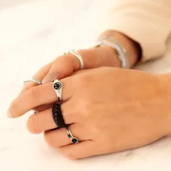 Finaste Smiley Ring Zwart Discount