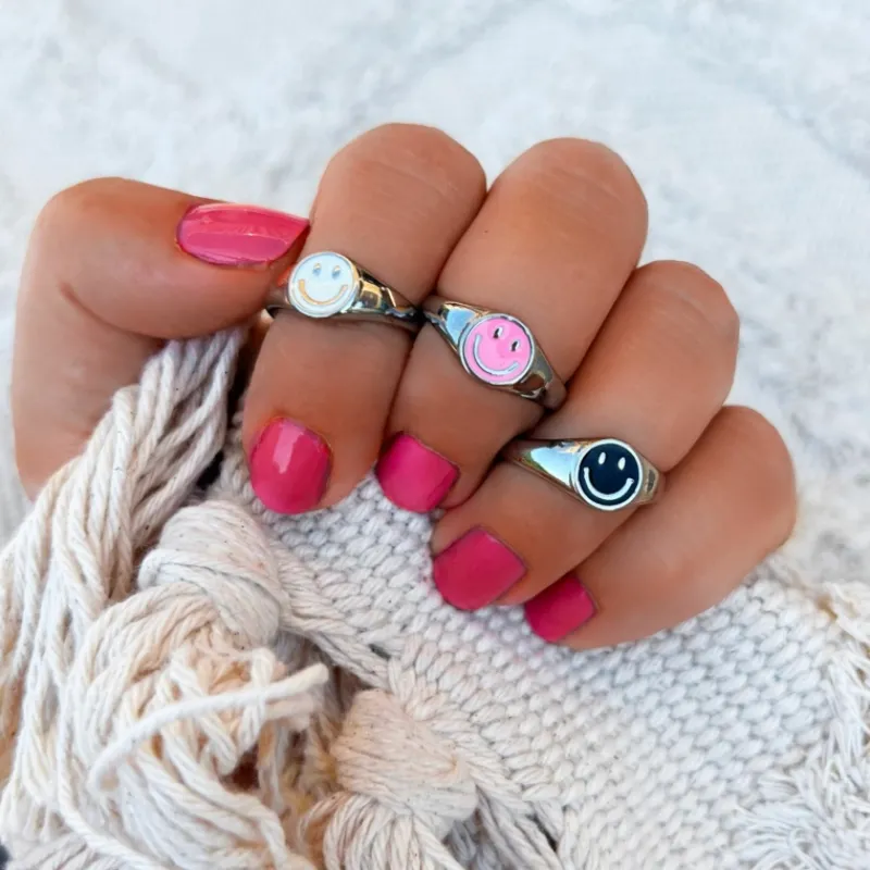 Finaste Smiley Ring Zwart Discount