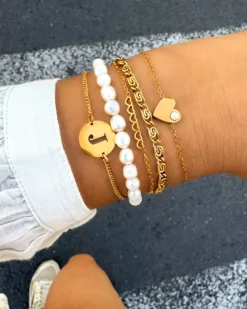 Finaste Statement initial armband goudkleurig Best