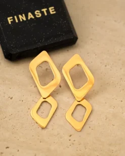 Finaste Statement oorhangers geometric goudkleurig Clearance