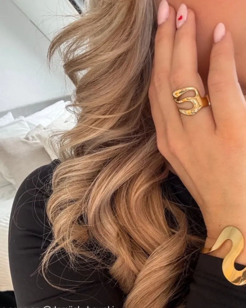 Finaste Statement ring organic goudkleurig New