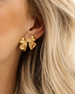 Finaste Strik oorbellen kleur goud Fashion