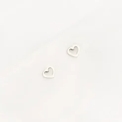 Finaste Stud oorbellen open hearts Best