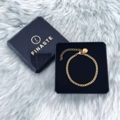 Finaste Subtiel plat schakelarmbandje goud kleurig Clearance