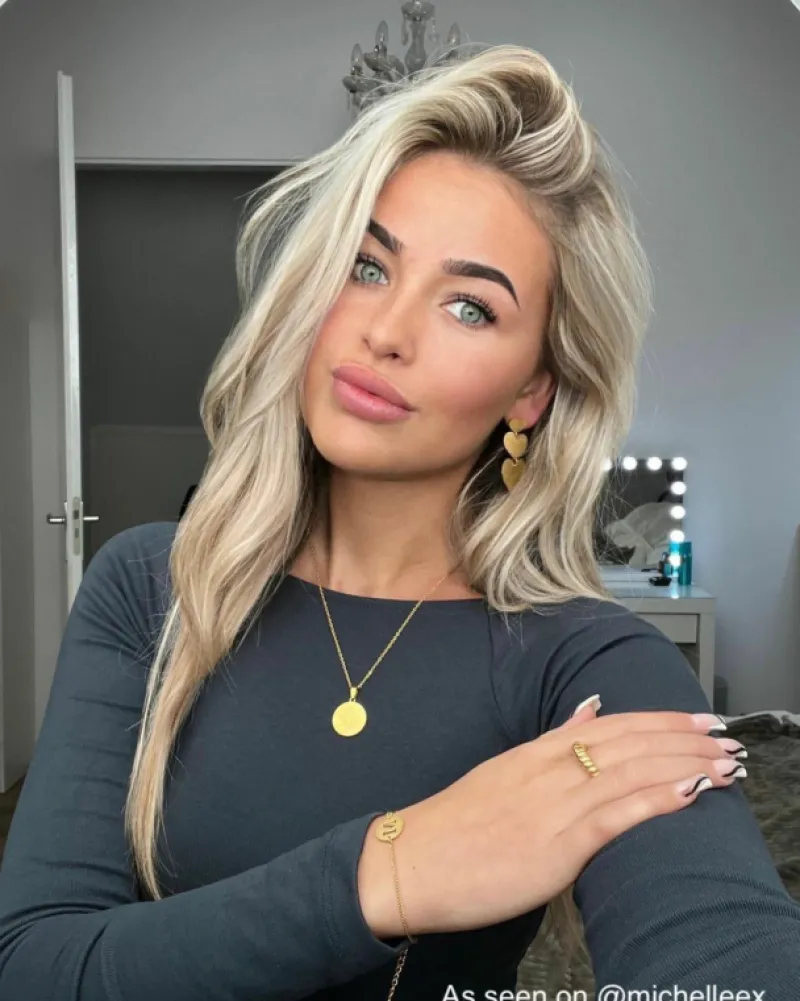 Finaste Triple heart earrings goldplated Discount