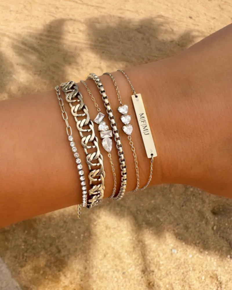 Finaste Triple love armband Hot