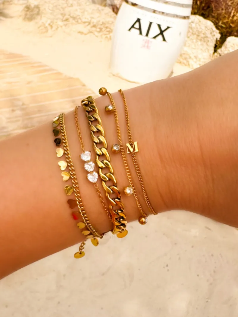 Finaste Triple love armband goudkleurig Hot