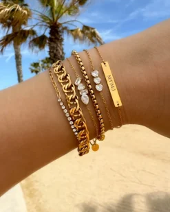 Finaste Triple love armband goudkleurig Hot
