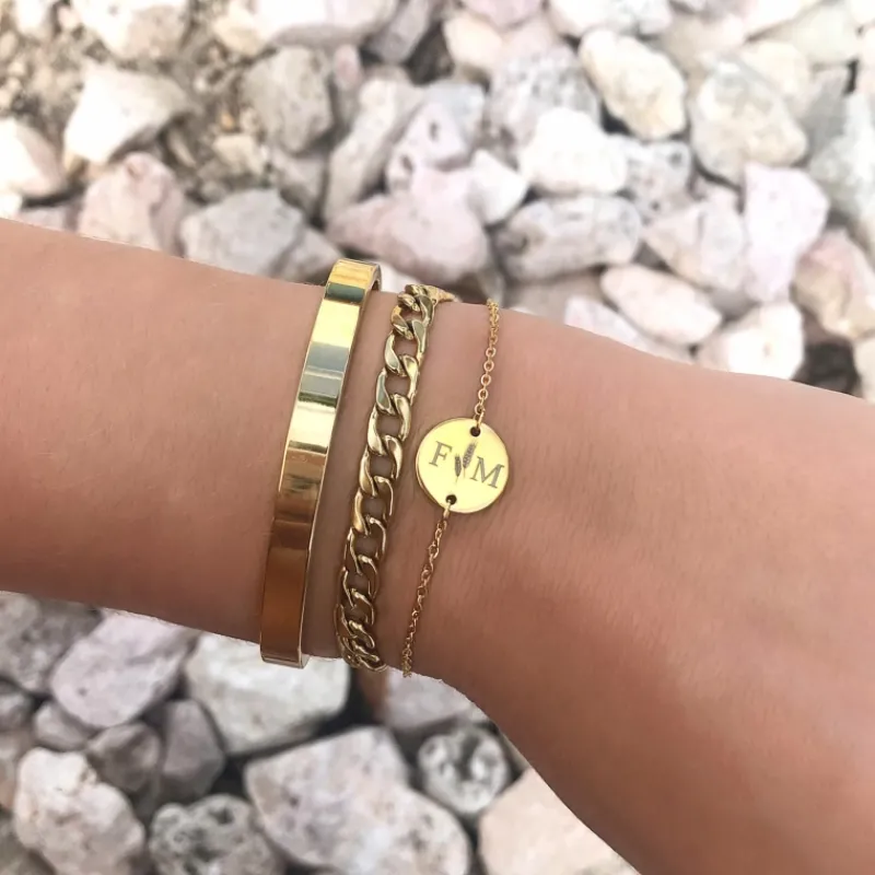 Finaste Twee Initialen armband Goud Kleurig Fashion