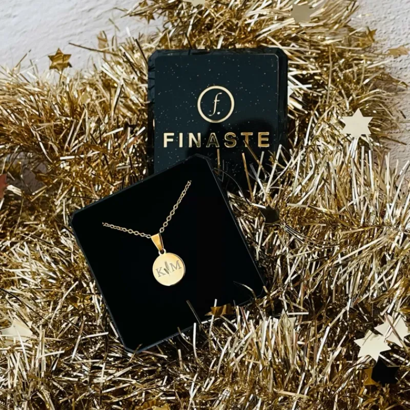 Finaste Twee Initialen ketting goud kleurig New
