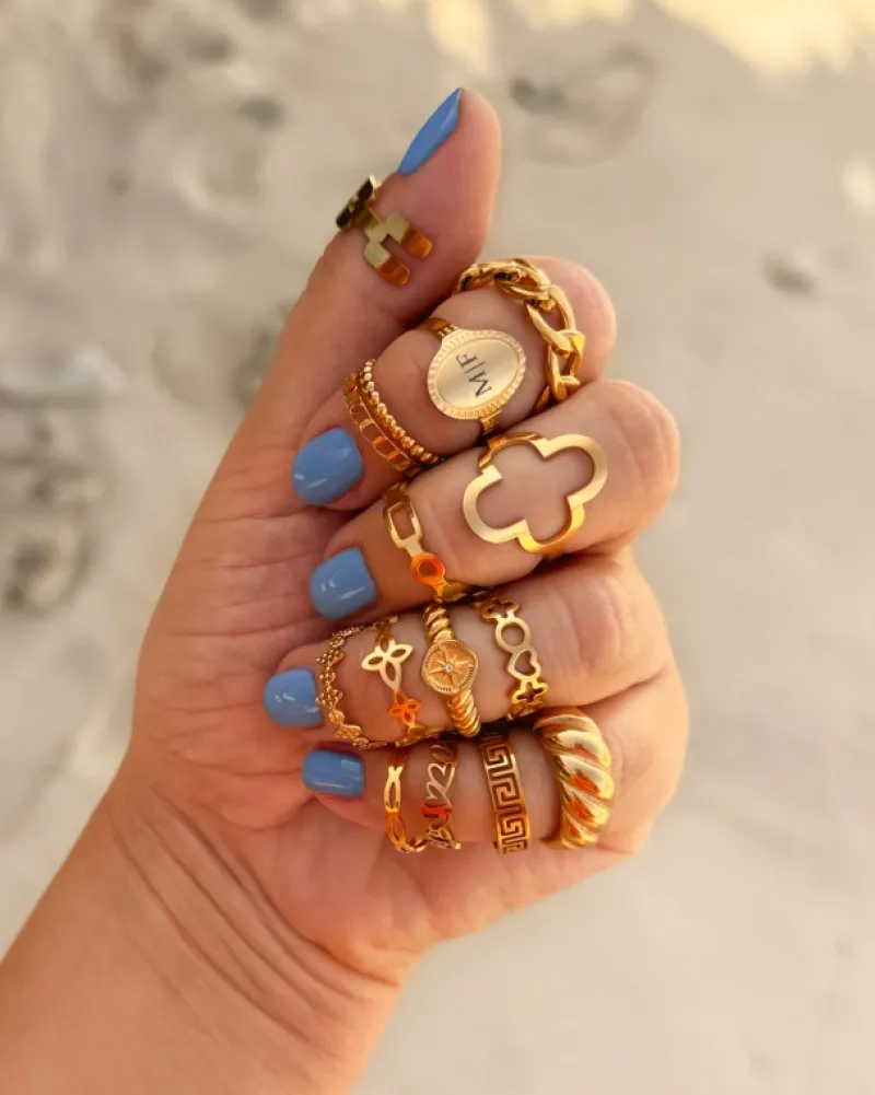 Finaste Verstelbare initial ring vintage goudkleurig Best
