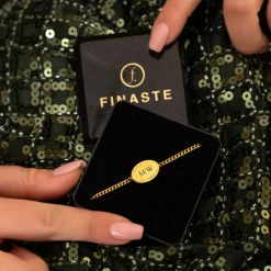 Finaste Vintage initial bracelet goldplated Hot