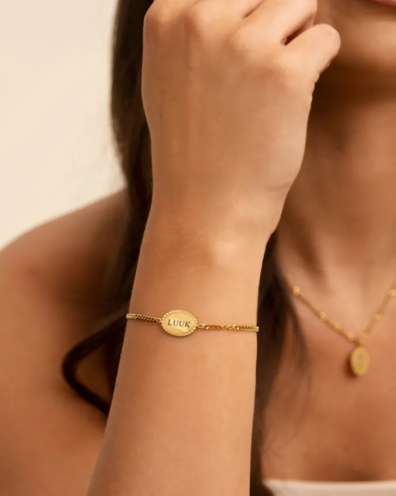 Finaste Vintage initial bracelet goldplated Hot