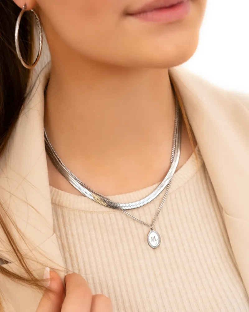 Finaste Vintage initial necklace Online