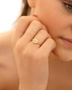 Finaste Vintage Initial Ring Goudkleurig New