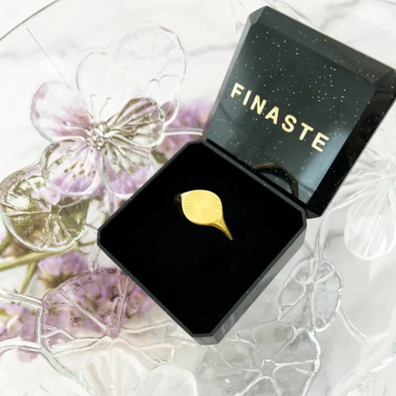 Finaste Zegelring star kleur goud Outlet