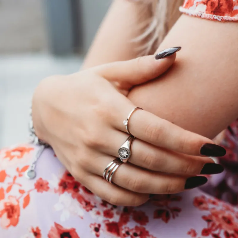 Finaste Zegelring ster kleur zilver Clearance