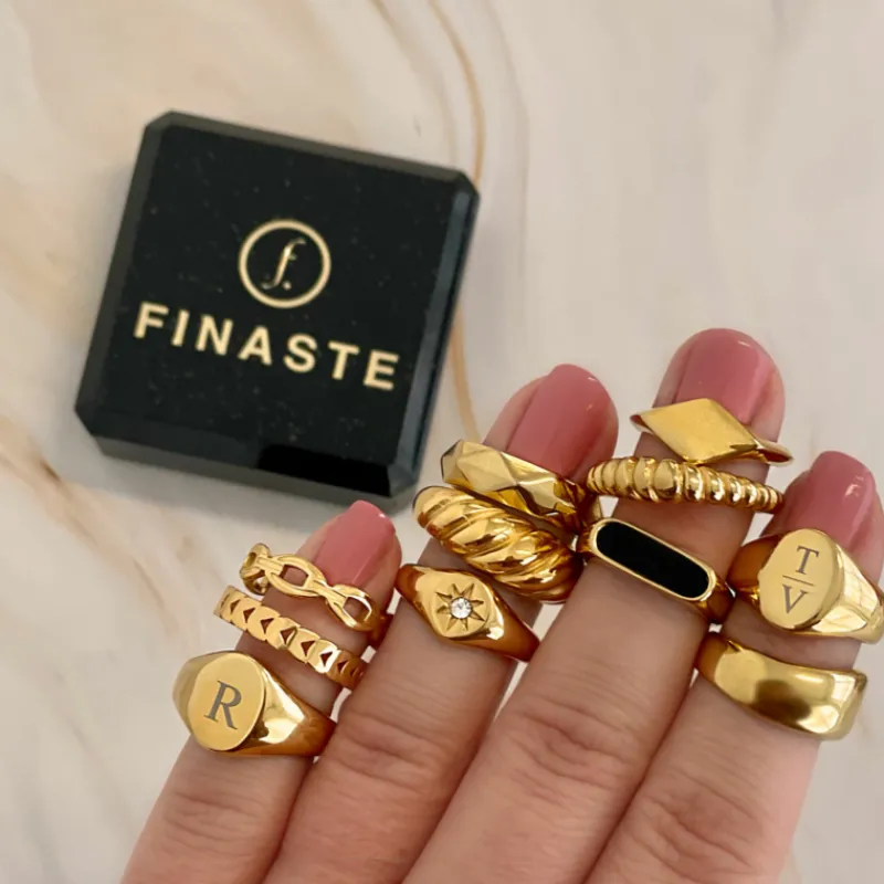 Finaste Zegelring zwart kleur goud Clearance